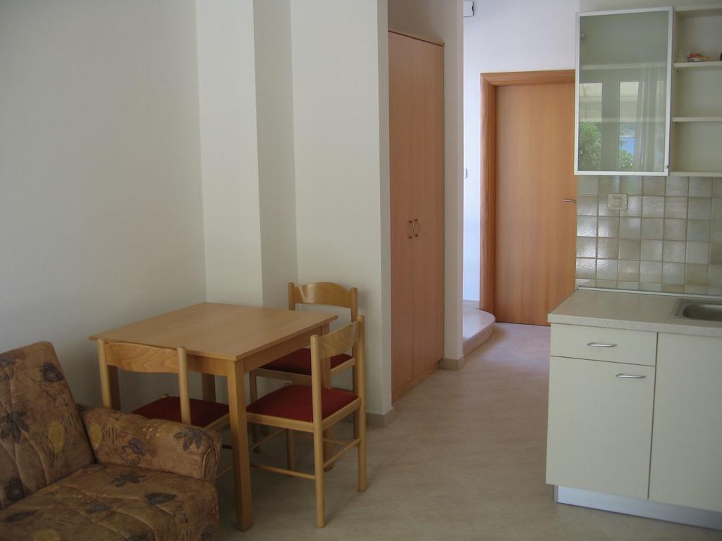 Apartments Car Сило Номер фото